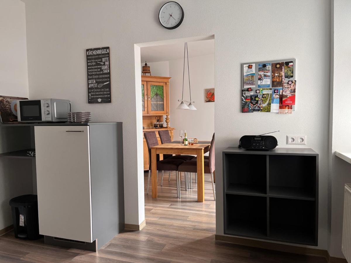 Heinrich Apartment *